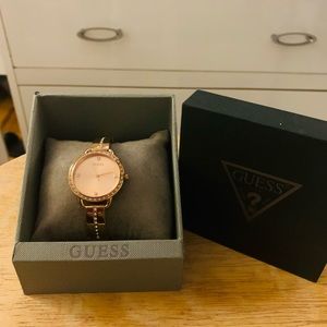 GUESS Bellini Women’s Rose Gold-Tone Watch…🏵 NEW…